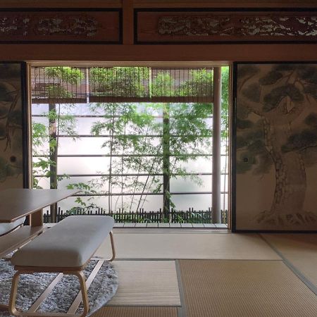 Atelier Bee'S Knees Bed & Breakfast Ikoma Esterno foto